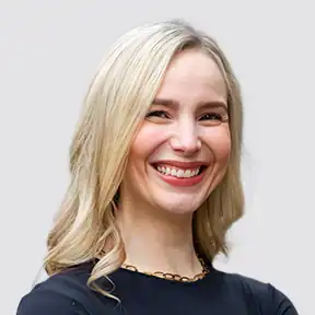 SOPHIE BIO